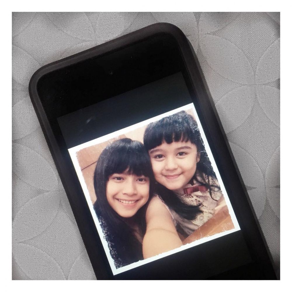 Bersahabat sejak kecil, ini 8 momen akrab Yasamin Jasem dan Hanggini