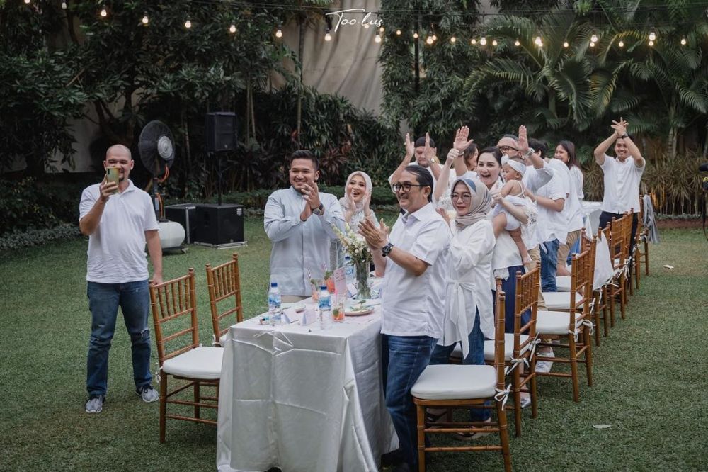 10 Momen intimate dinner Kesha Ratuliu, bernuansa Jimbaran Bali