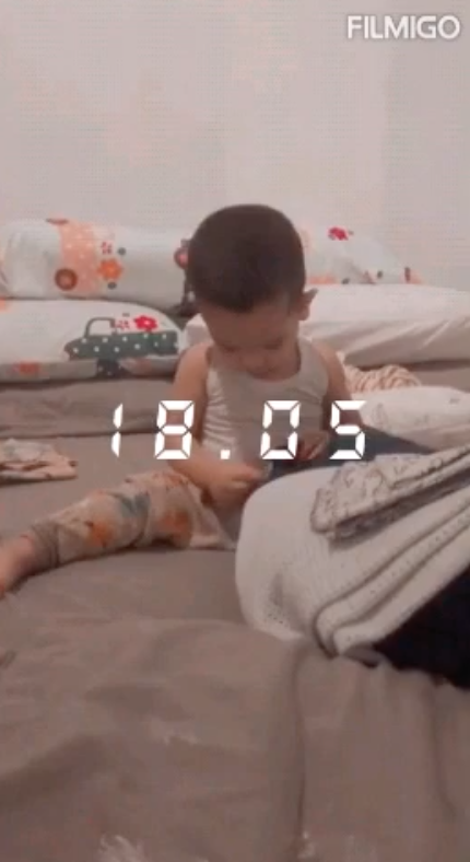 7 Penampakan kamar tidur Arya Saloka, jauh dari kesan mewah