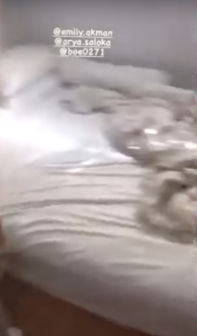 7 Penampakan kamar tidur Arya Saloka, jauh dari kesan mewah