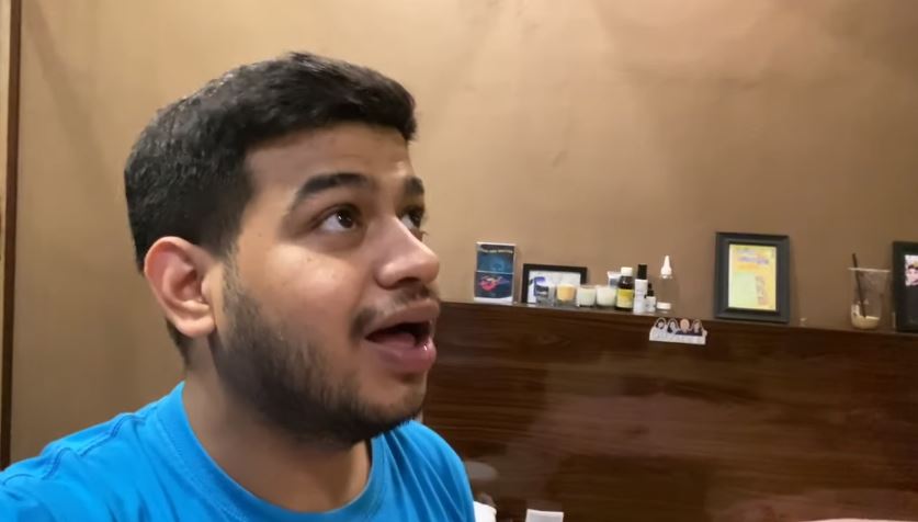 10 Momen kocak Fadil Jaidi tunjukkan wajah Pak Muh nampang di baliho