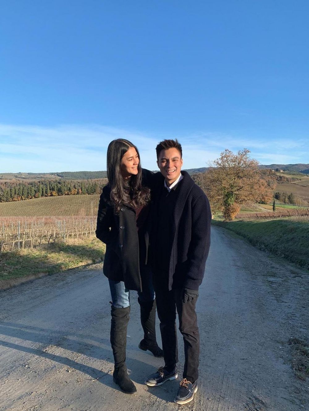 Dicomblangin, 10 pasangan seleb ini berjodoh hingga pelaminan