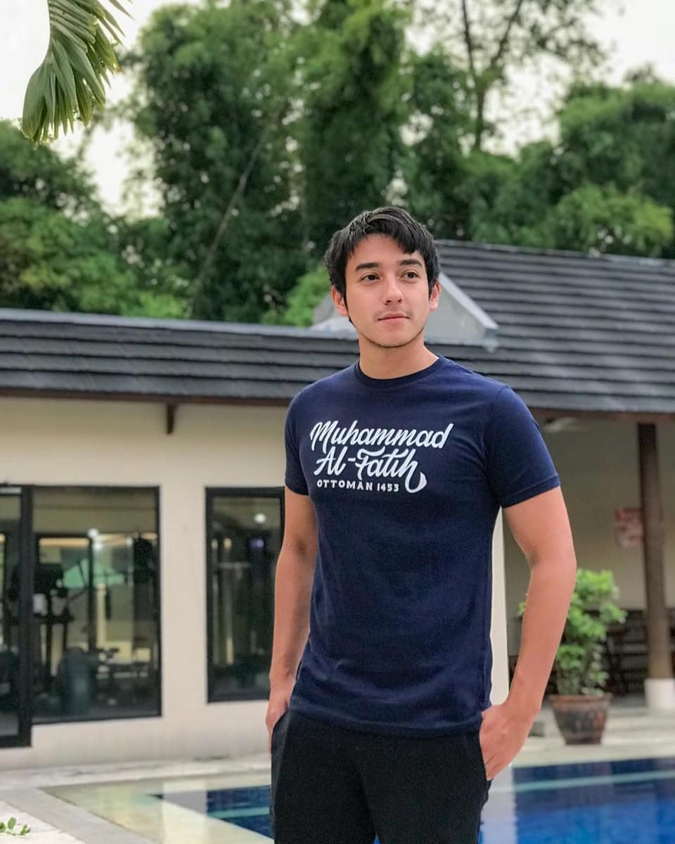 Kisah 7 seleb terpapar Covid-19 di tahun 2021, terbaru Donna Agnesia