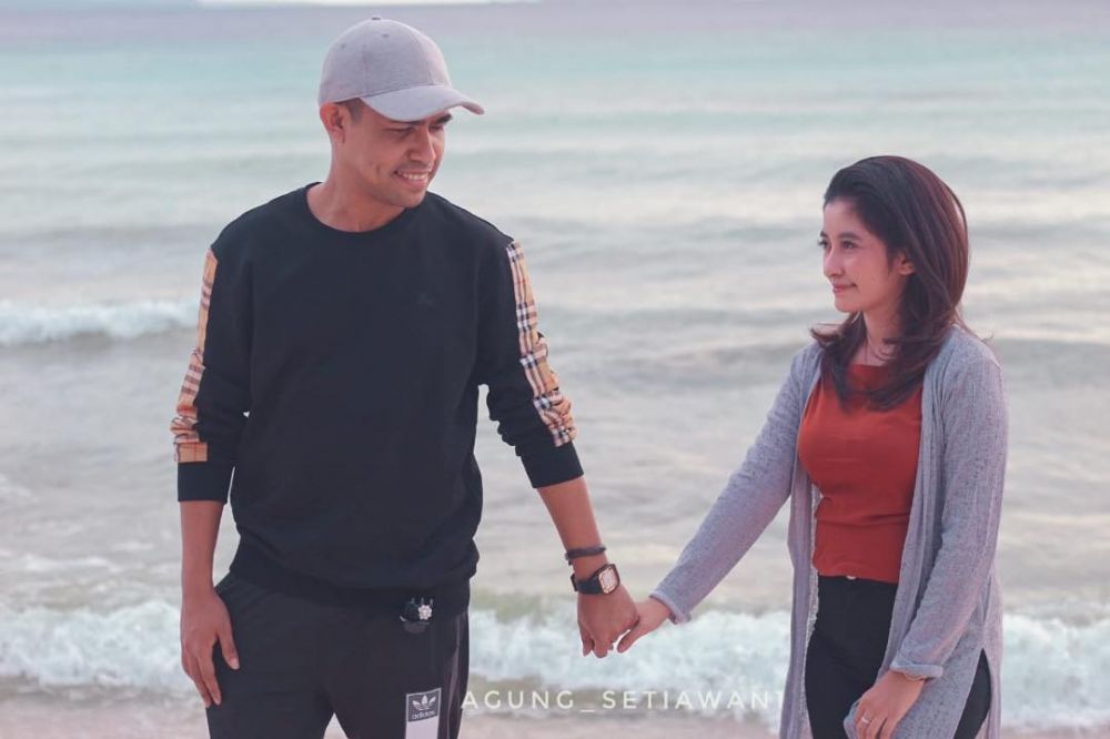 Dulu dijodohkan, ini 10 potret kemesraan Fildan D'Academy dan istri