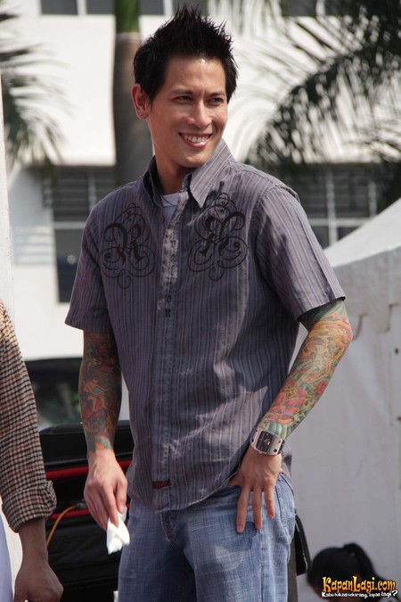 10 Transformasi rambut Chef Juna, pernah tampil mohawk