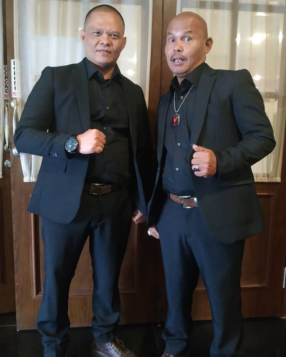 10 Potret kenangan kebersamaan Kang Pipit bareng pemain Preman Pensiun