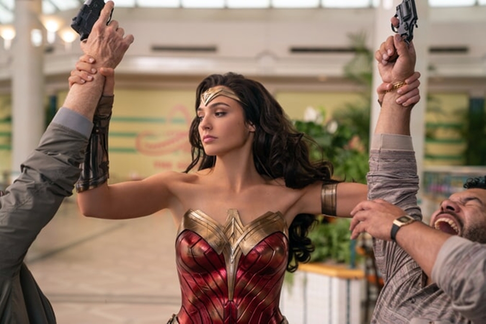 Wonder Woman 1984 kini bisa ditonton di rumah loh