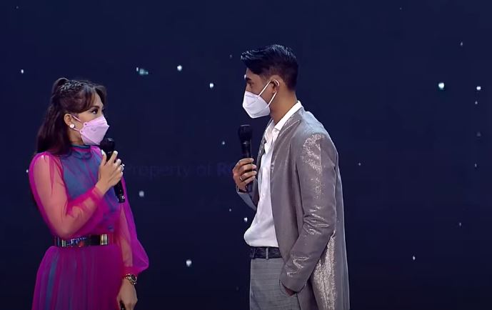 7 Momen Ayu Dewi girang ketemu Arya Saloka, fans garis keras Aldebaran