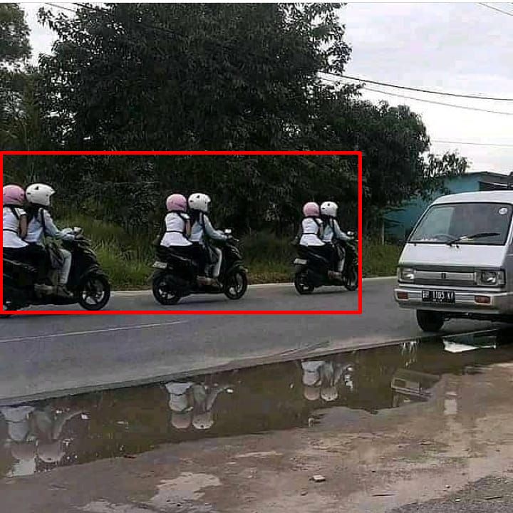 10 Momen tak terduga di jalan ini bikin mikir keras