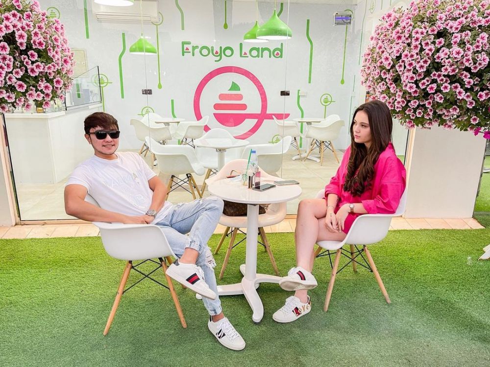 10 Potret terkini Abash mantan pacar Lucinta Luna dengan kekasih baru