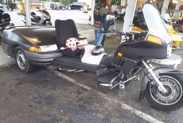 20 Modifikasi motor gunakan sparepart mobil, bikin mikir dua kali