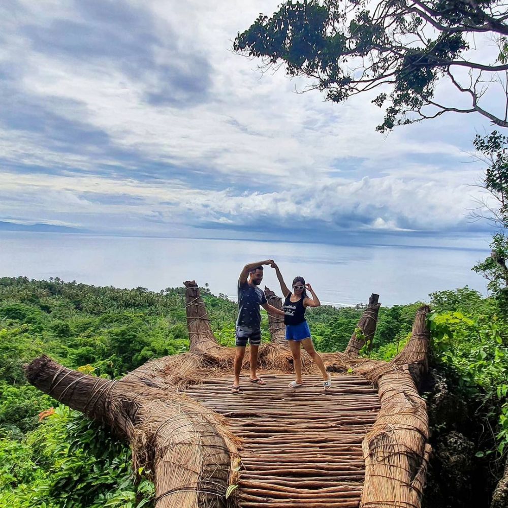 8 Momen honeymoon Chef Marinka dan suami di Bali hingga Sumba