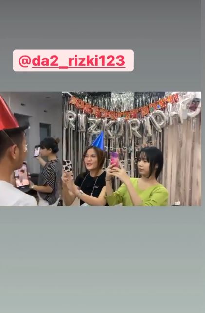 10 Momen ulang tahun Rizki dan Ridho ke-24, dapat ucapan Nadya Mustika