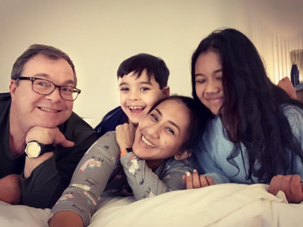 Jauh dari kata mewah, ini 10 potret kehidupan Cut Memey di Kanada