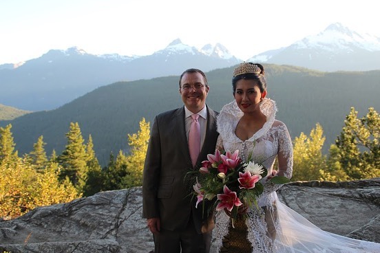 Jauh dari kata mewah, ini 10 potret kehidupan Cut Memey di Kanada