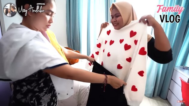 10 Momen Ussy Sulistiawaty manjakan ART-nya sebagai majikan sehari