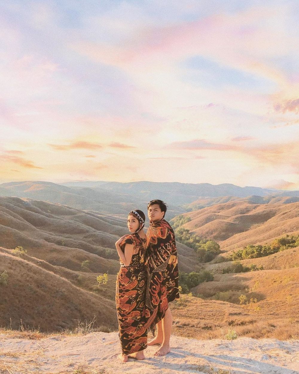 Masih pacaran, pemotretan 5 pasangan seleb di Sumba ini bak prewedding
