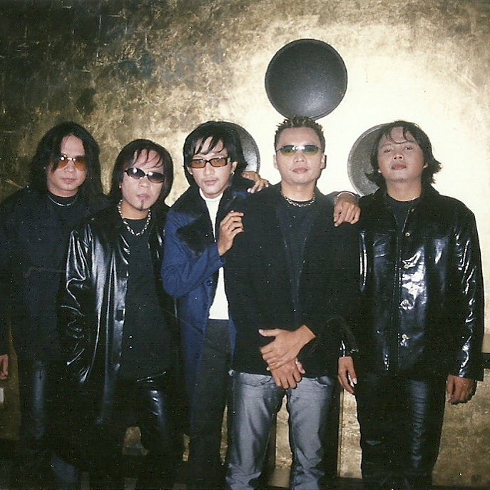 Anniversary ke-26, ini 10 potret transformasi personel band Stinky