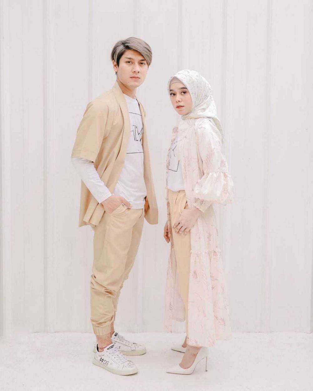 10 Gaya pemotretan Lesty Kejora dan Rizky Billar usai resmi pacaran