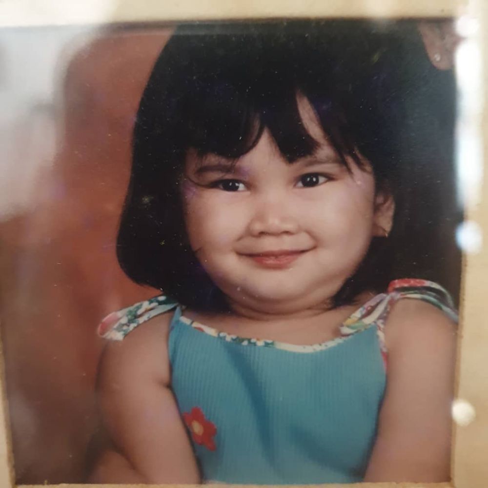 8 Potret masa kecil Rachel Amanda, pipi chubby-nya menggemaskan