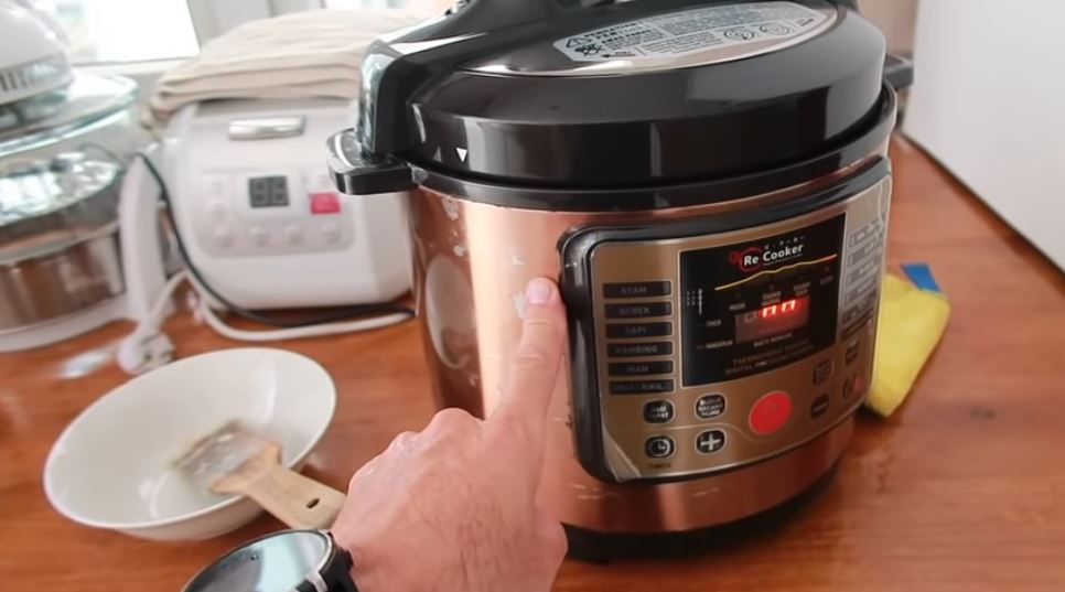 10 Potret dapur Megan Domani, bergaya minimalis