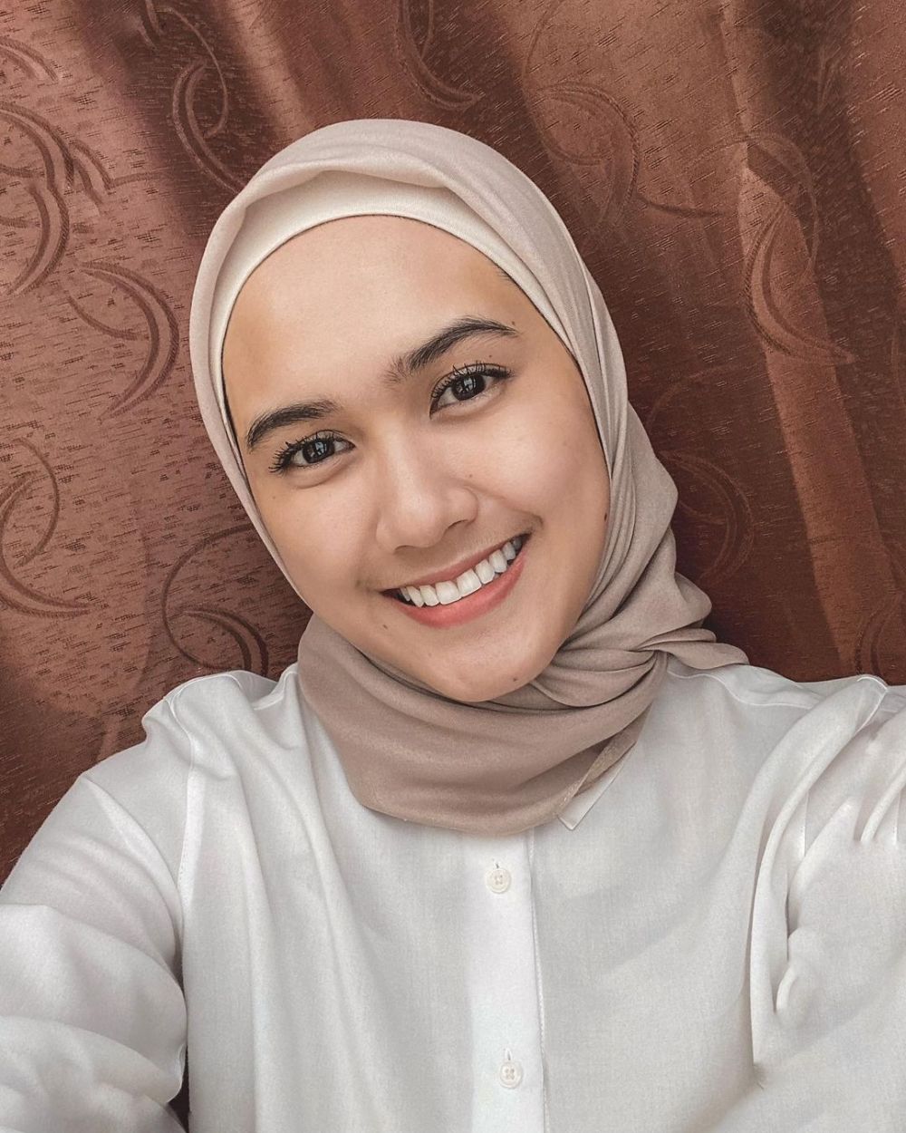 7 Potret terbaru Annissa adik Alyssa Soebandono, kini tampil berhijab