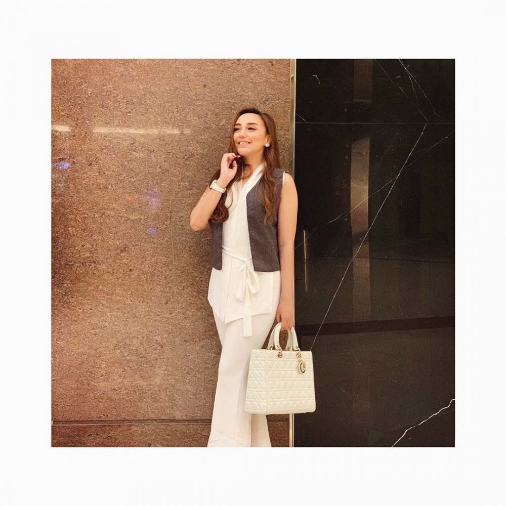 10 Potret terbaru Salmafina Sunan usai turun berat badan hingga 8 kg