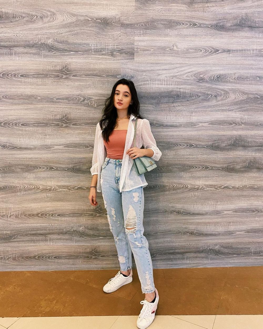 Pesona 7 pesinetron blasteran Jerman, termasuk Michelle 'Ikatan Cinta'