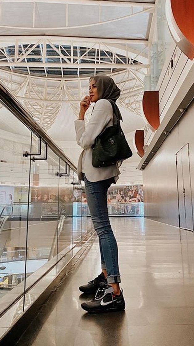 8 Unggahan Olla Ramlan di tengah isu permasalahan rumah tangga