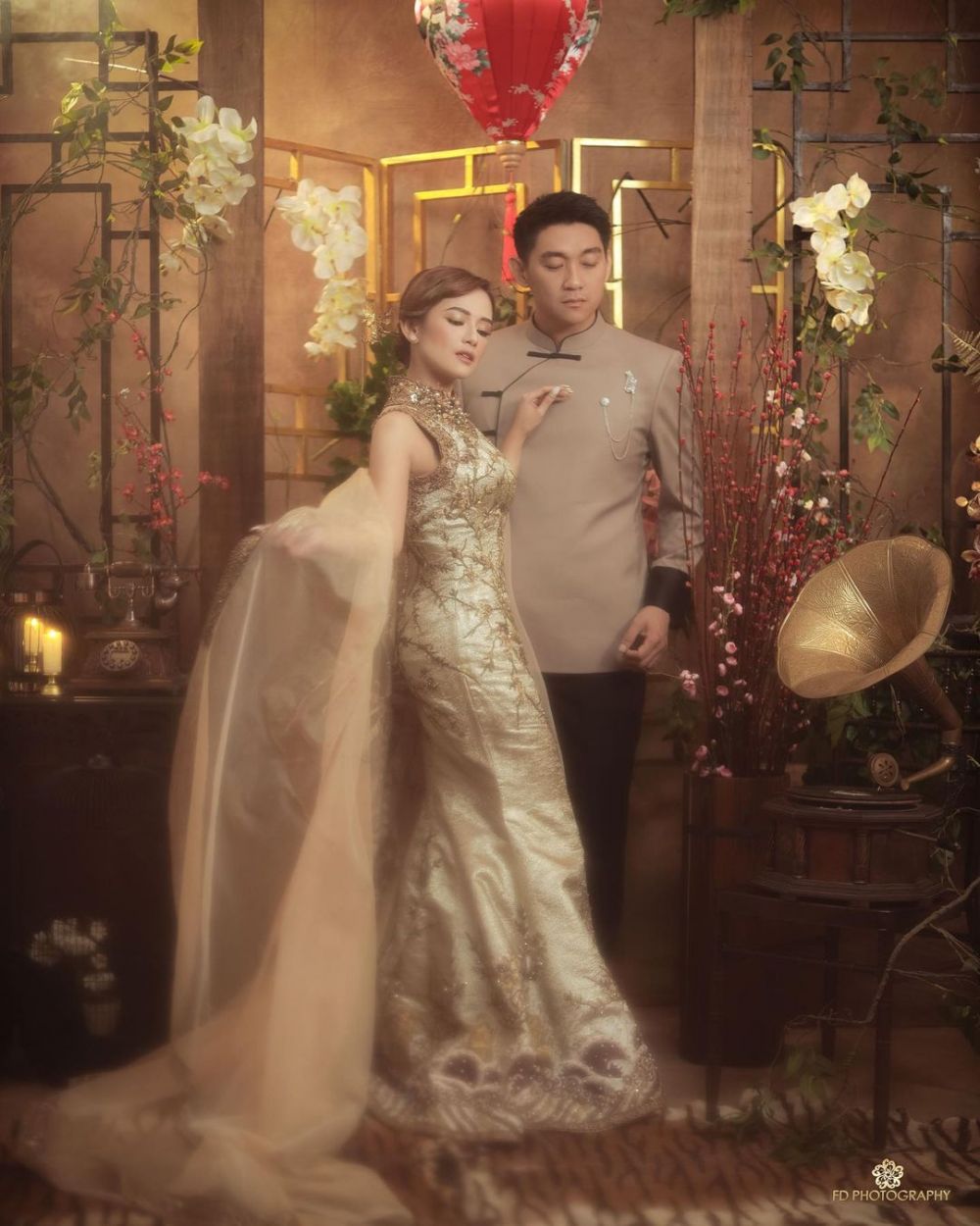 7 Momen pemotretan Ifan Seventeen dan Citra Monica, bergaya oriental