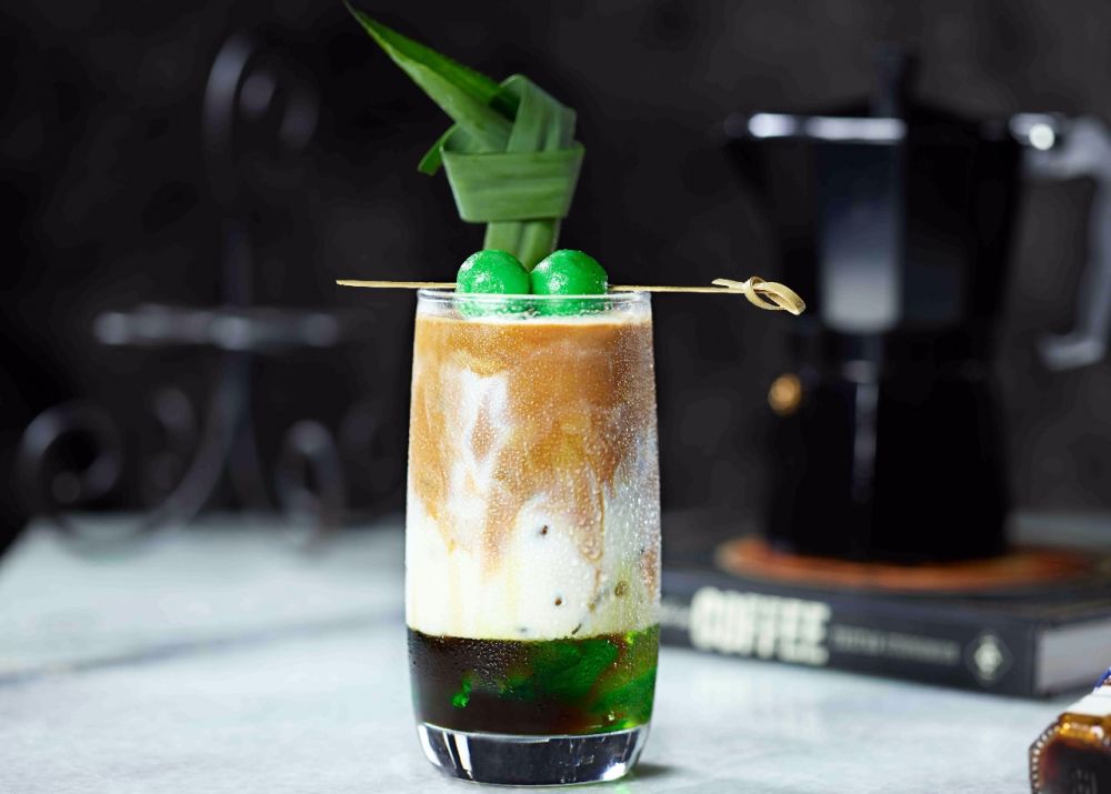 4 Racikan kopi yang punya citarasa unik, ada topping klepon