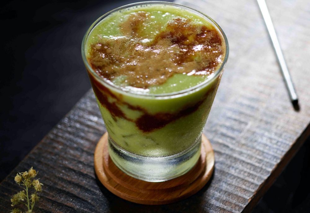 4 Racikan kopi yang punya citarasa unik, ada topping klepon