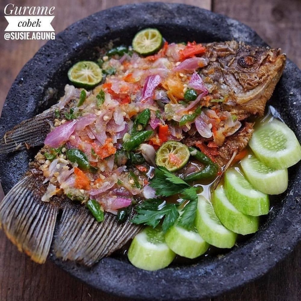 20 Resep ikan laut yang sering dikonsumsi, enak dan mudah dibuat