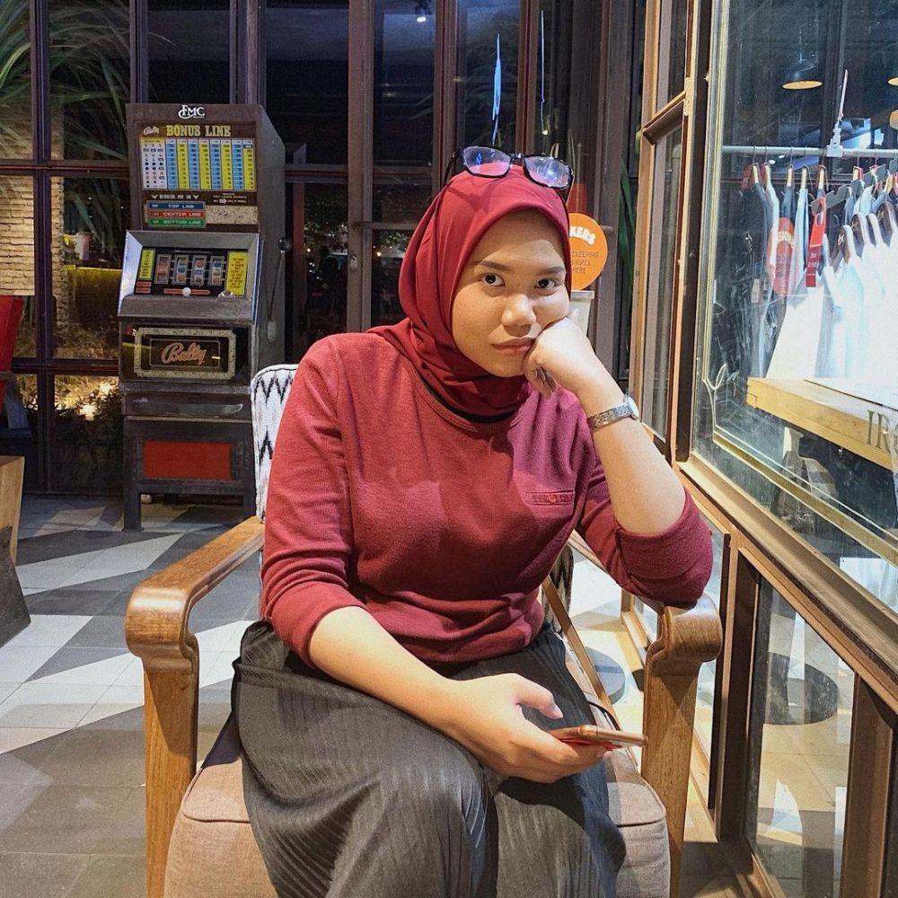 Ingat pasangan viral ini? Begini 10 foto terbaru Azhari yang manglingi