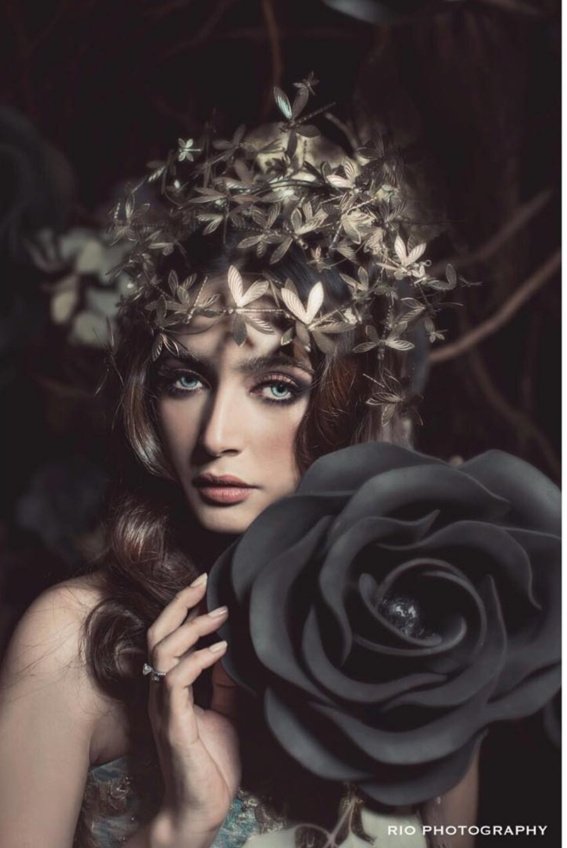 Biasa tampil natural, ini 10 potret Nabila Syakieb pakai makeup tebal