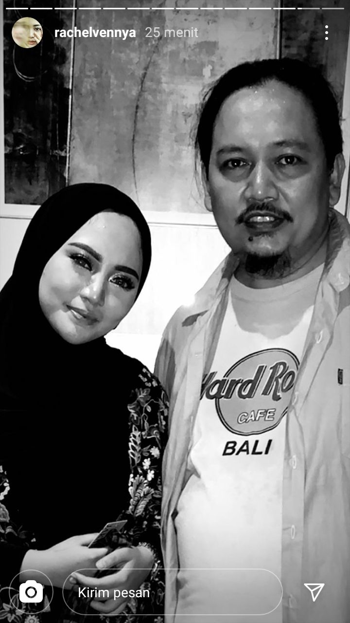 Jarang tersorot, ini potret hangat 8 selebgram bareng ayahnya