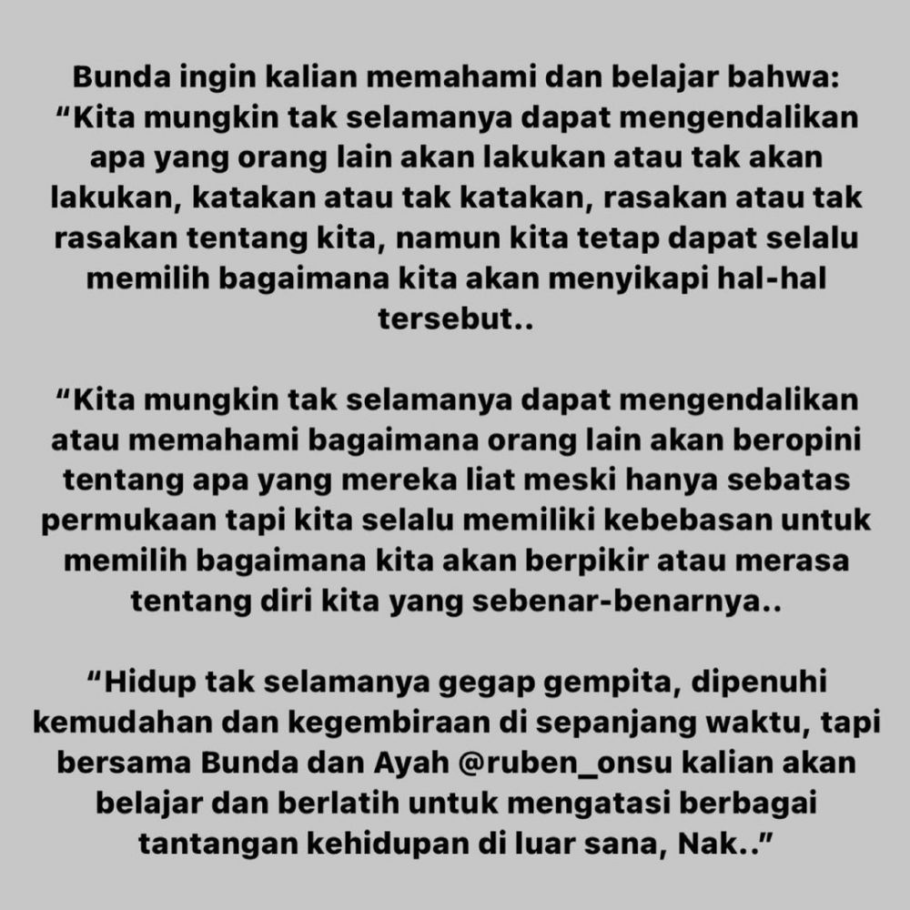 Ungkapan cinta Sarwendah untuk ketiga anaknya, penuh haru