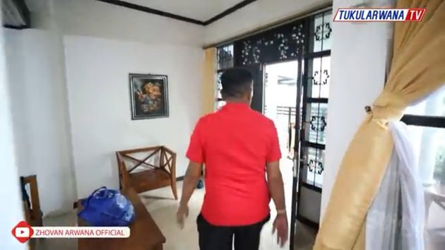 10 Potret rumah Tukul Arwana di Bali, tiga lantai dan bergaya klasik