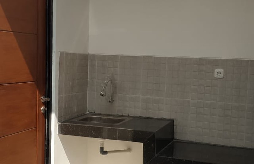 Dikenal tajir, ini 9 penampakan bisnis perumahan Ussy Sulistiawaty