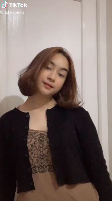 10 Pesona Ratna Kaidah, putri Adi Bing Slamet yang jadi seleb TikTok