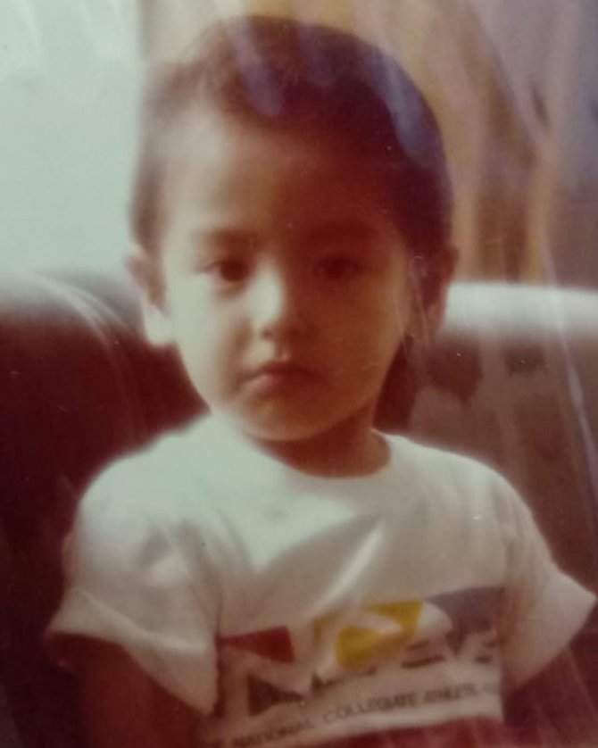 Potret masa kecil 10 seleb pria berdarah Tionghoa yang menggemaskan