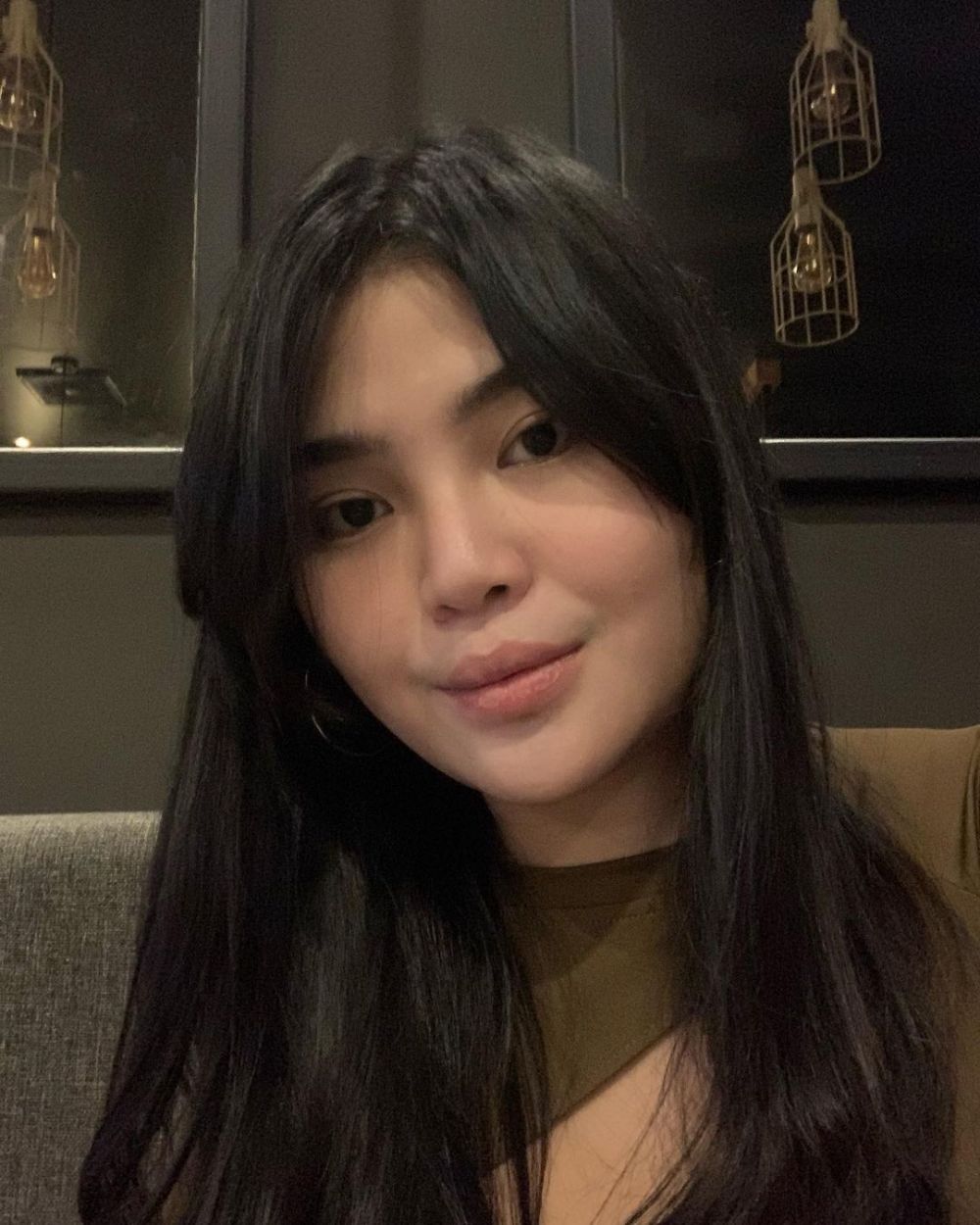 9 Potret terbaru Rosa Meldianti, dipuji makin memesona