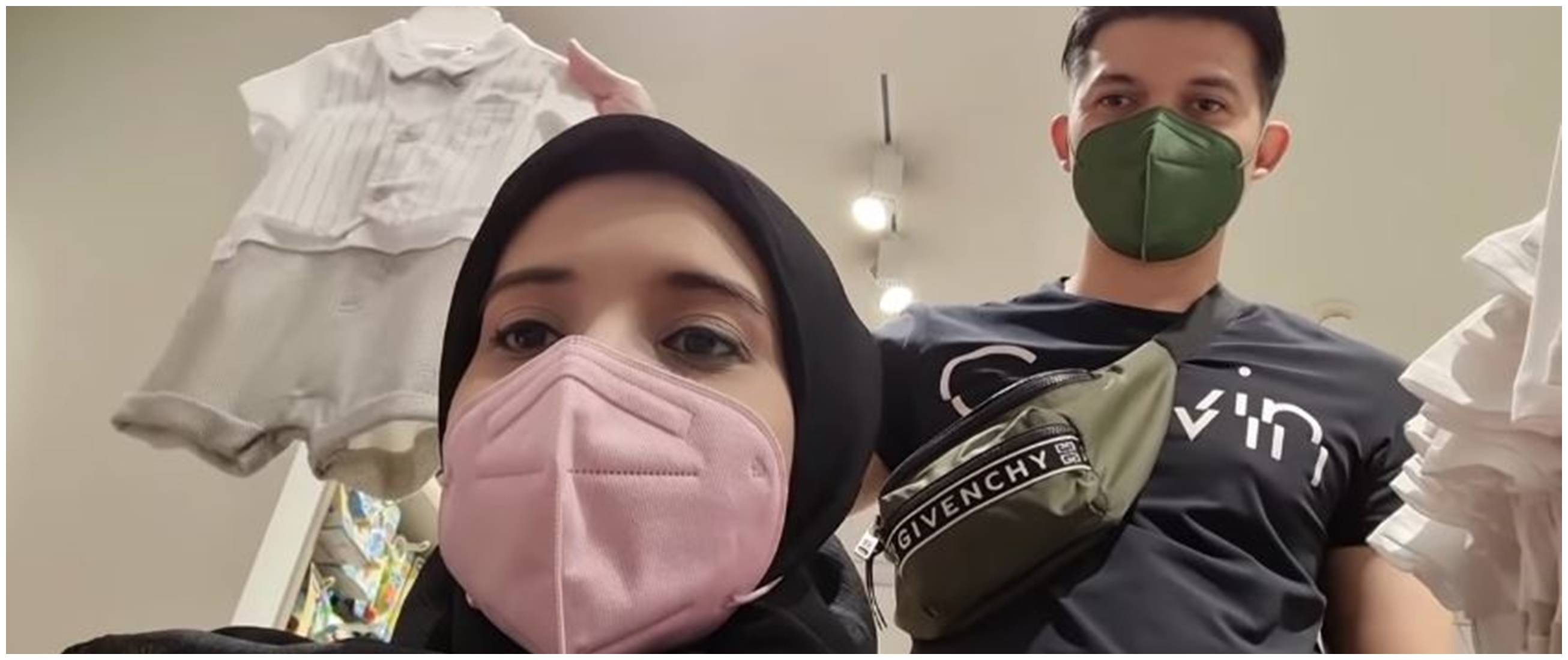 9 Momen Zaskia Sungkar belanja baju bayi, baju tidur jutaan rupiah