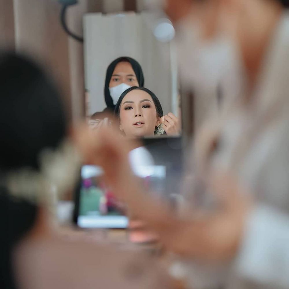 7 Momen pengajian jelang pernikahan Vicky Prasetyo & Kalina Ocktaranny