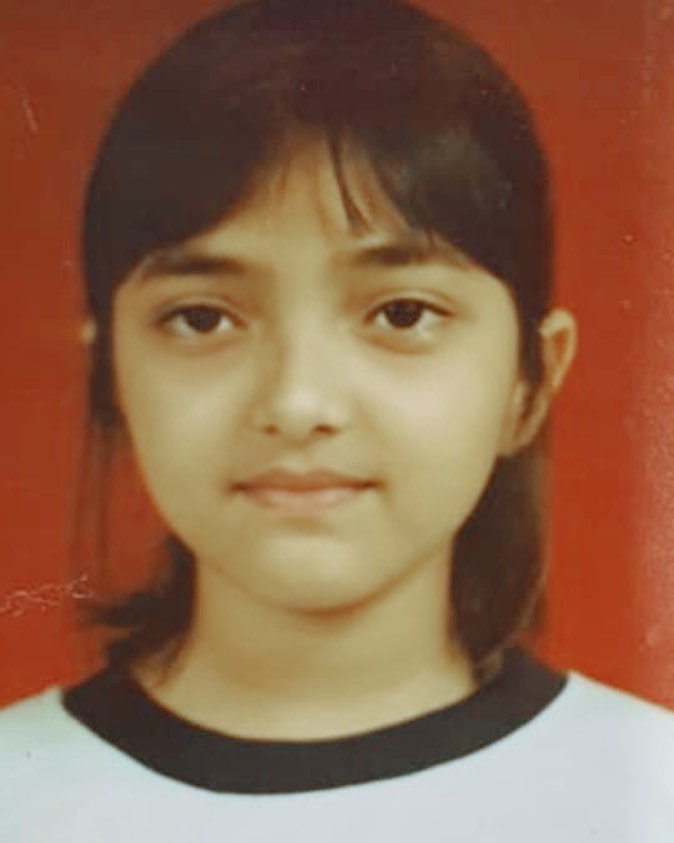 Potret masa kecil 8 seleb keturunan Arab, Shireen Sungkar imut abis