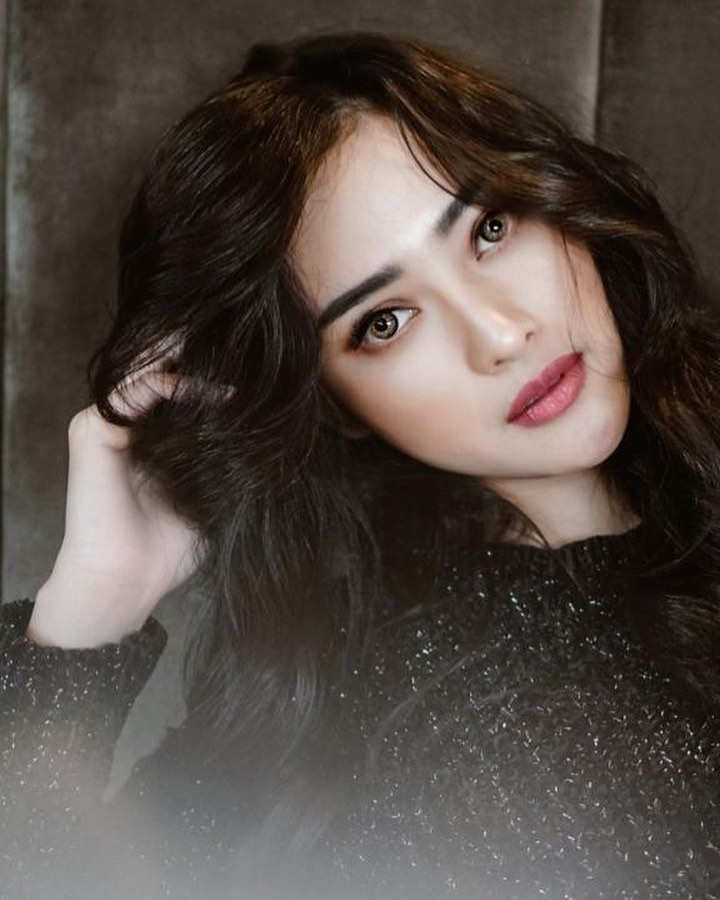 7 Potret Devina Kirana, lawan main Rizky Billar di sinetron