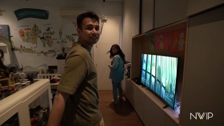 8 Potret kamar tidur Rafathar, gambar di temboknya unik