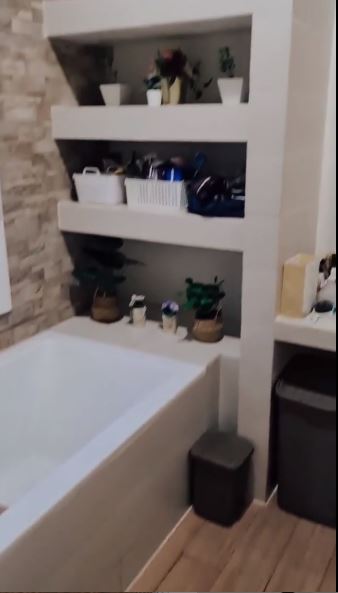 10 Potret rumah Karina Nadila, minimalis dengan desain serba putih