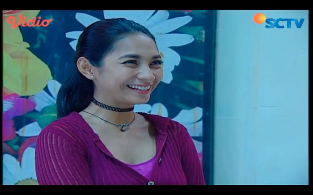 7 Seleb ini langganan jadi sopir angkot di sinetron, gayanya tomboi