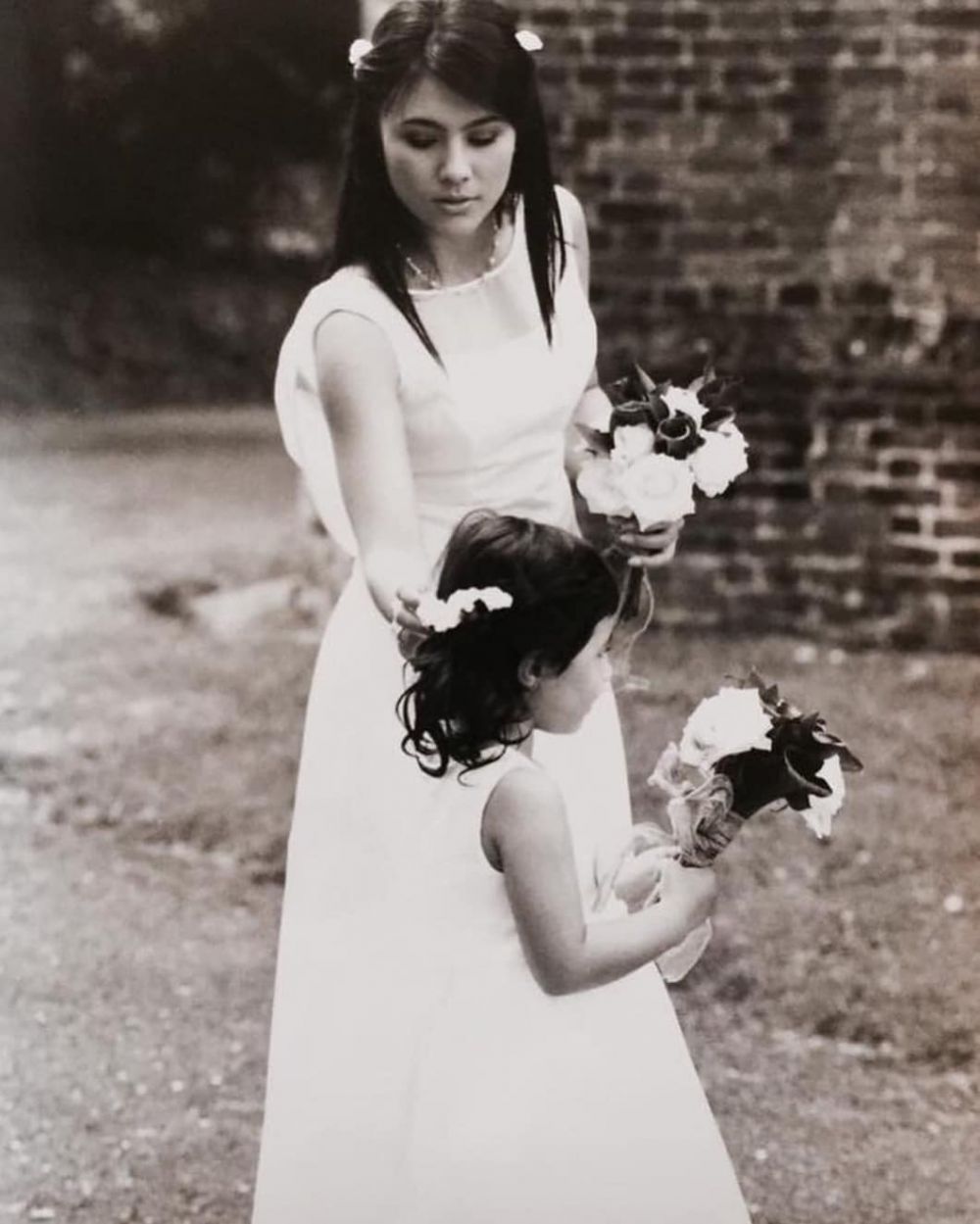 10 Potret lawas Wulan Guritno, paras dan gayanya curi perhatian